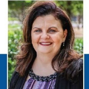 Meet your Posher, Dina